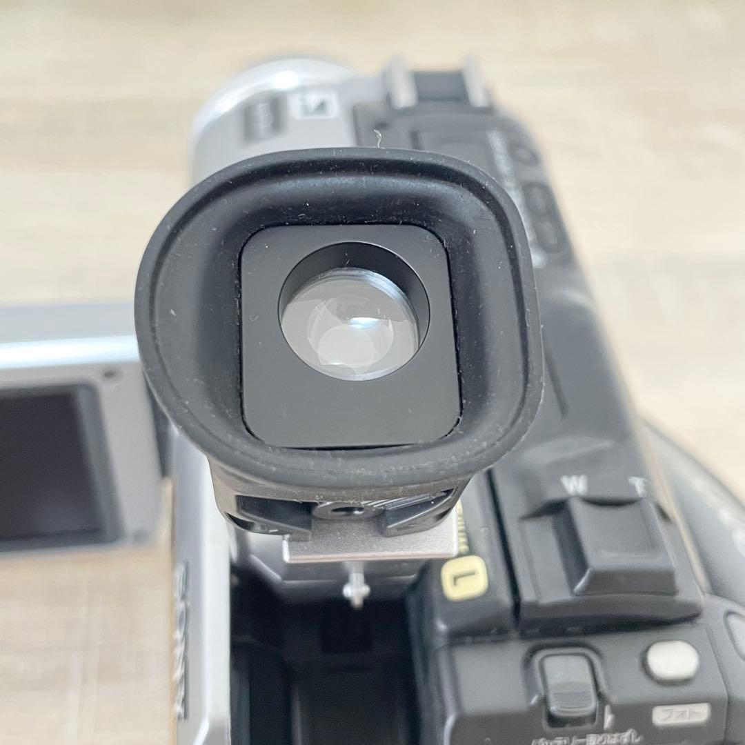 SONY DCR-TRV310 NTSC Digital8 ビデオカメラ