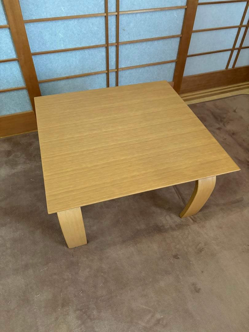 カンディハウスのサイドテーブル