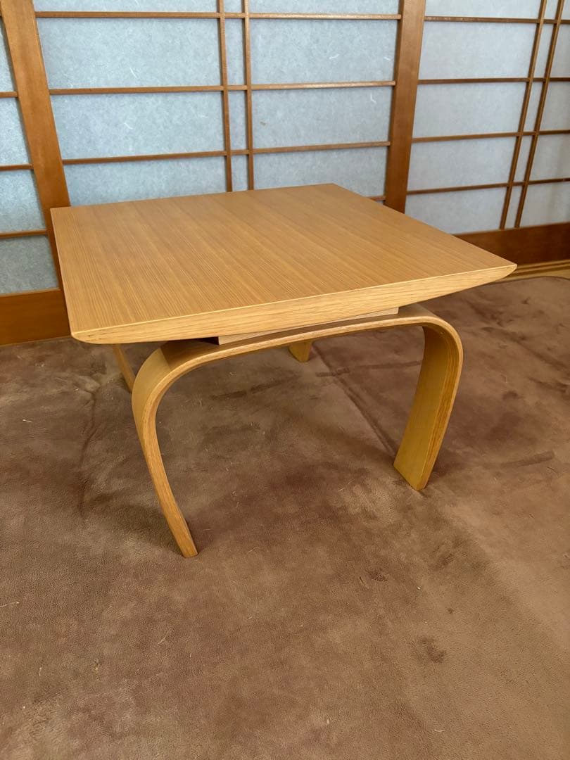 カンディハウスのサイドテーブル