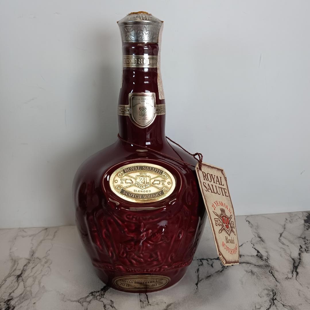 【未開栓】ロイヤルサルート 21年 赤 陶器ボトル シーバスブラザーズ