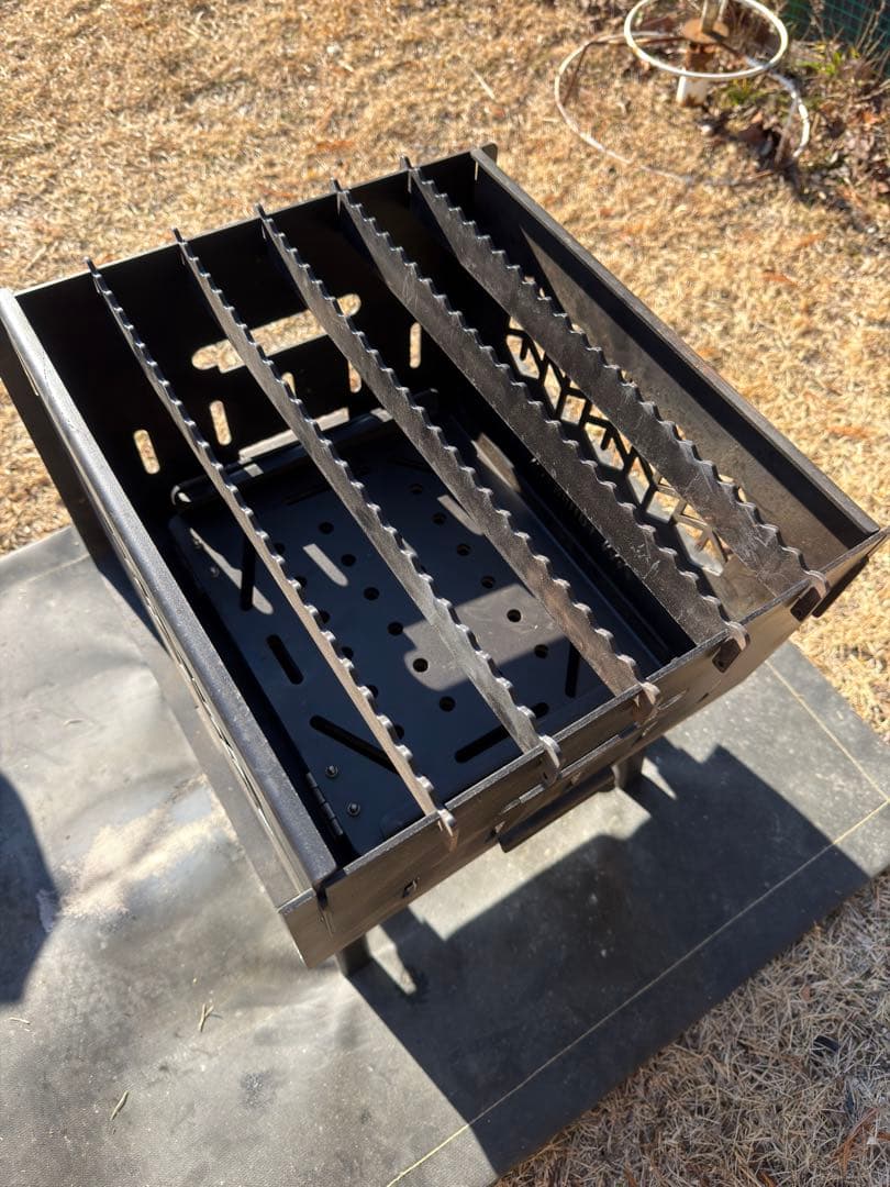 フューチャーホックス　焚き火台 KAMADO