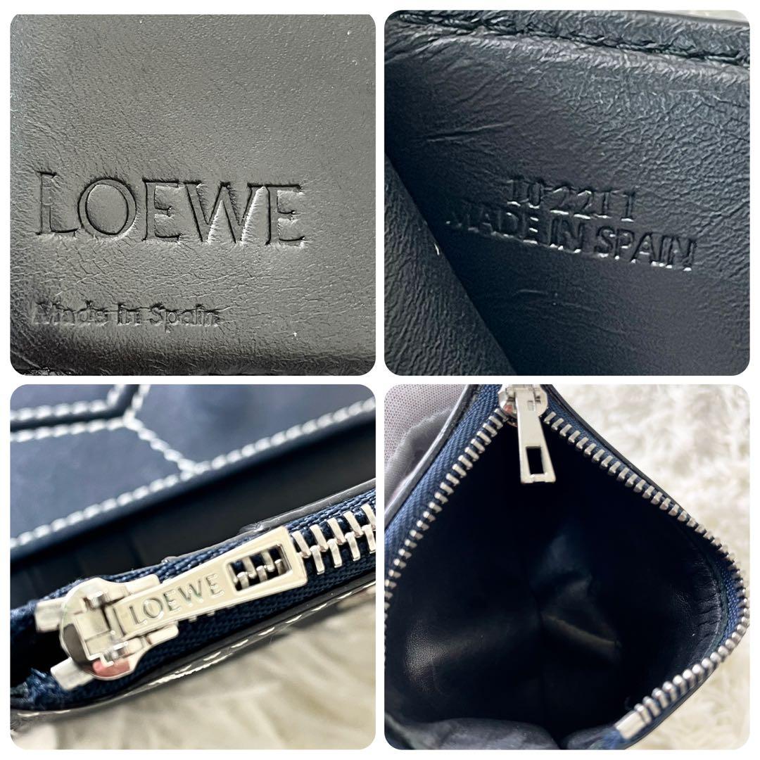 ロエベ　LOEWE 三つ折り財布　レザー　ネイビー　アナグラム　ステッチ