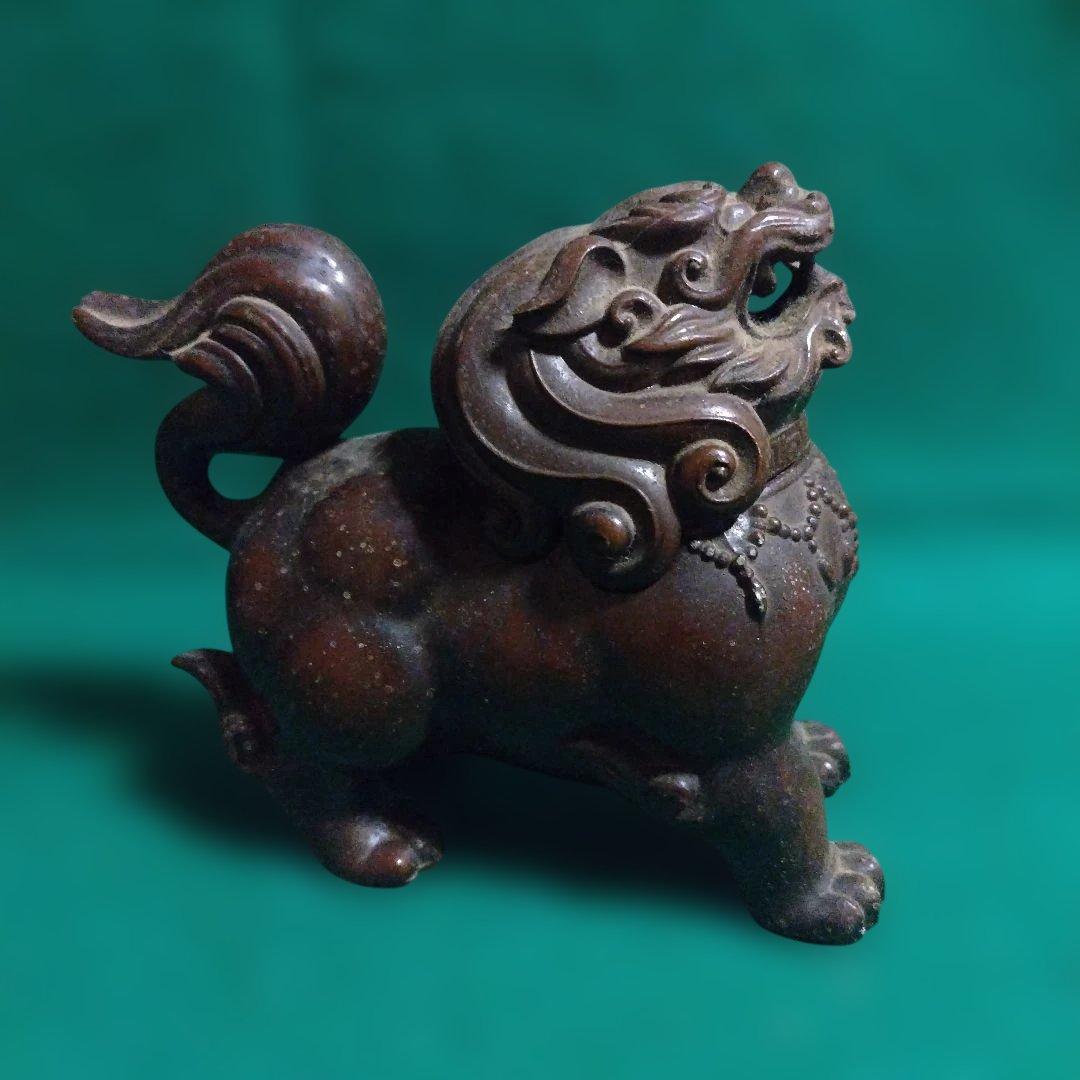 金属製獅子像 ダークブラウン 伝統工芸品　狛犬　香炉　高さは約16センチ