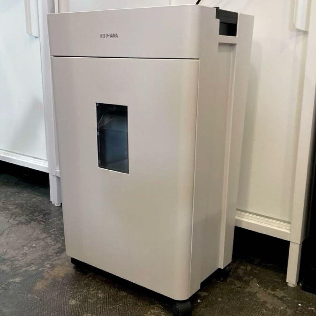 アイリスオーヤマ マイクロクロスカット シュレッダー AFSR60M