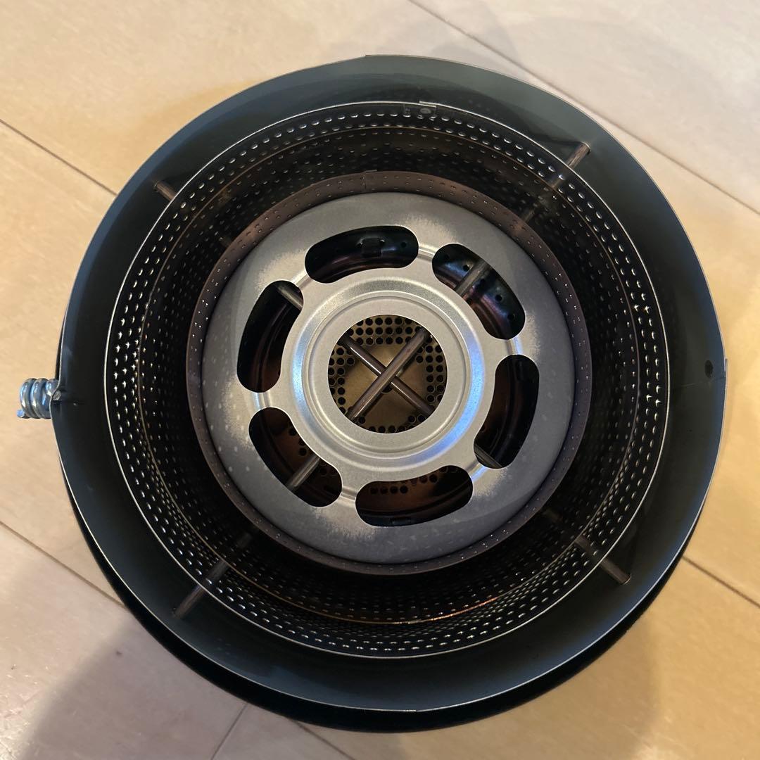 五徳付きトヨトミ ストーブ 黒KS-67H