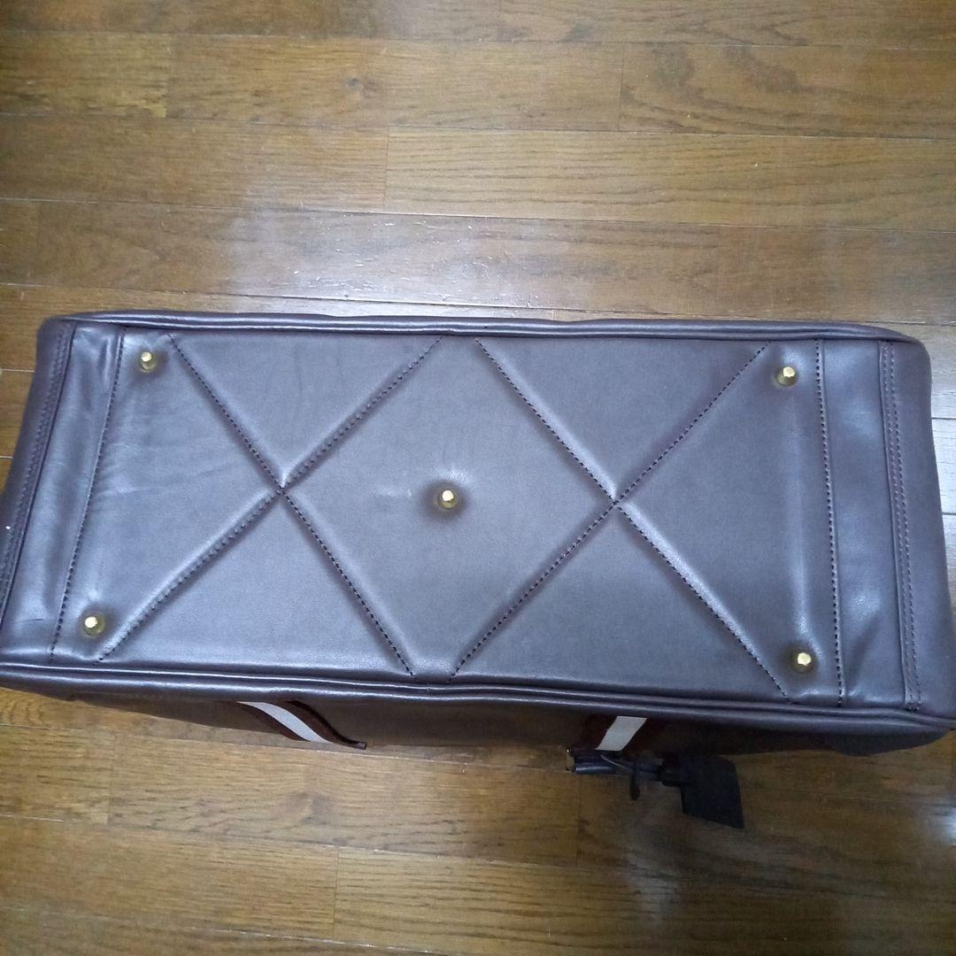 ブラウンレザーボストンバッグ