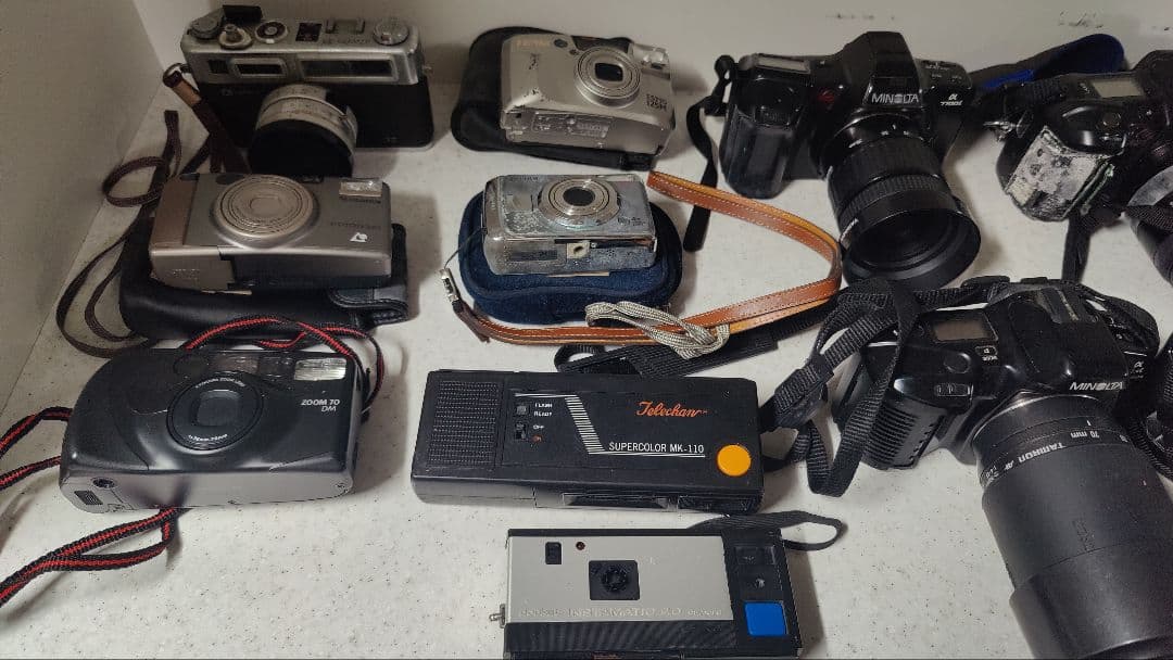 カメラ まとめ売り レトロ/フィルム/デジカメ混在　ジャンク現状品