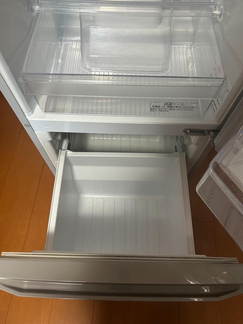 ★専用★「僕にできること」明日に煌け夢に羽ばたけ様　【三菱電機】 冷蔵庫