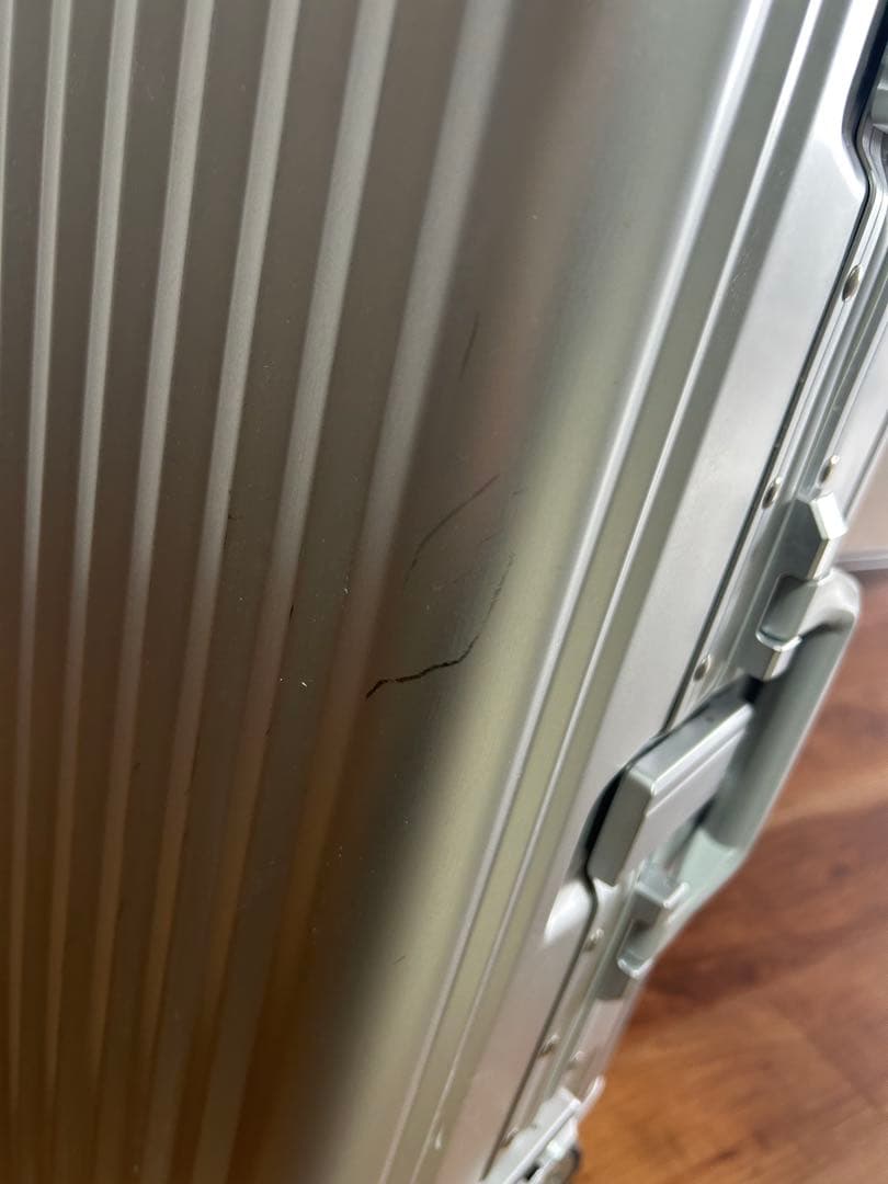 メルセデスベンツ　オリジナル　アルミ キャリーケース　スーツケース　65L