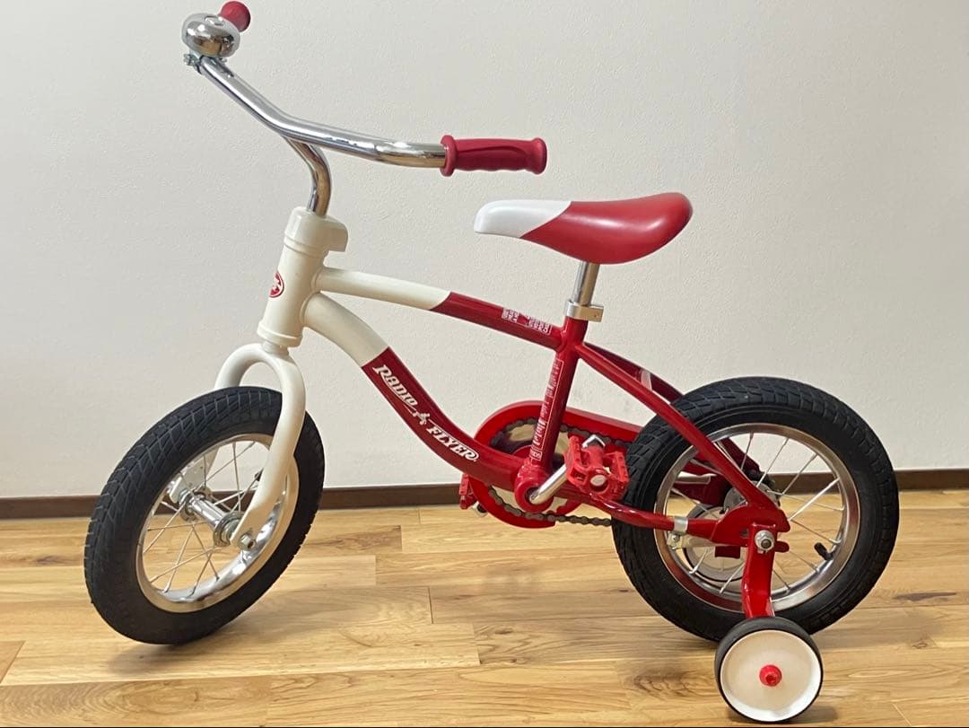 自転車本体 RADIOFLYER Classic 12\