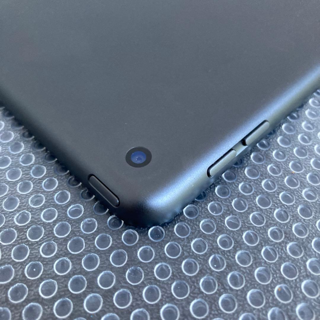 2905【早い者勝ち】iPad8 第8世代 32GB WIFIモデル☆