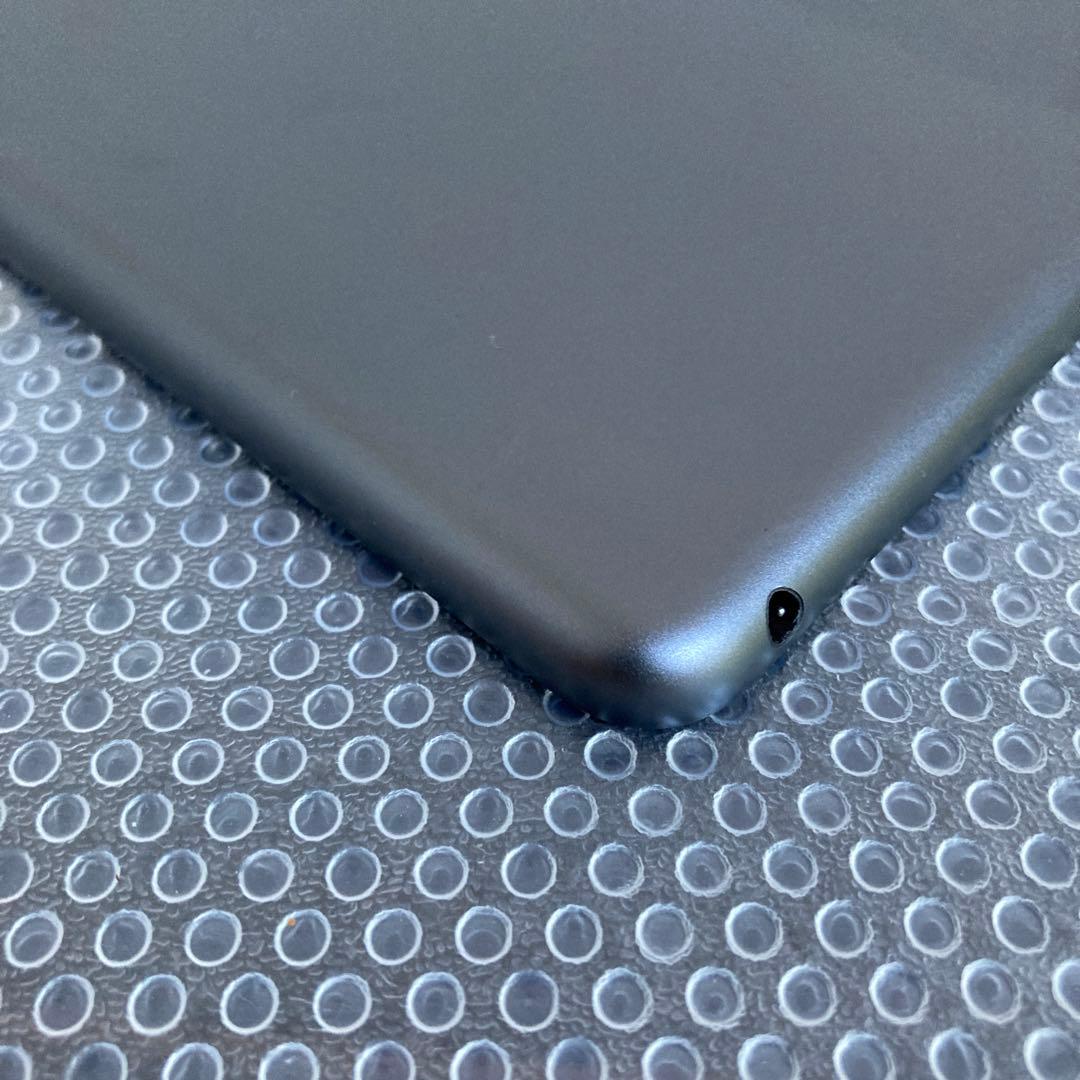 2905【早い者勝ち】iPad8 第8世代 32GB WIFIモデル☆