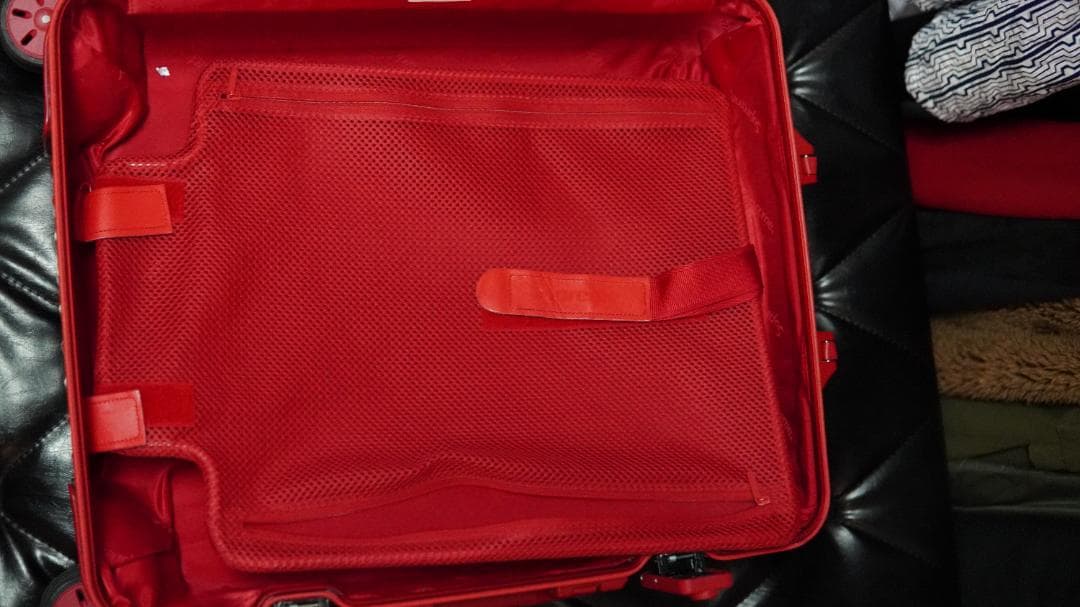Supreme Rimowa 45L スーツケース キャリーケース 付属品あり