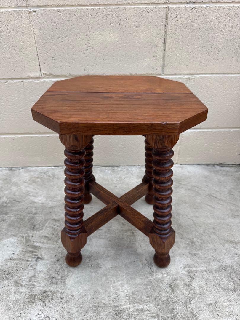 【期間限定SALE 】英国アンティーク ツイストレッグ サイドテーブル スツール