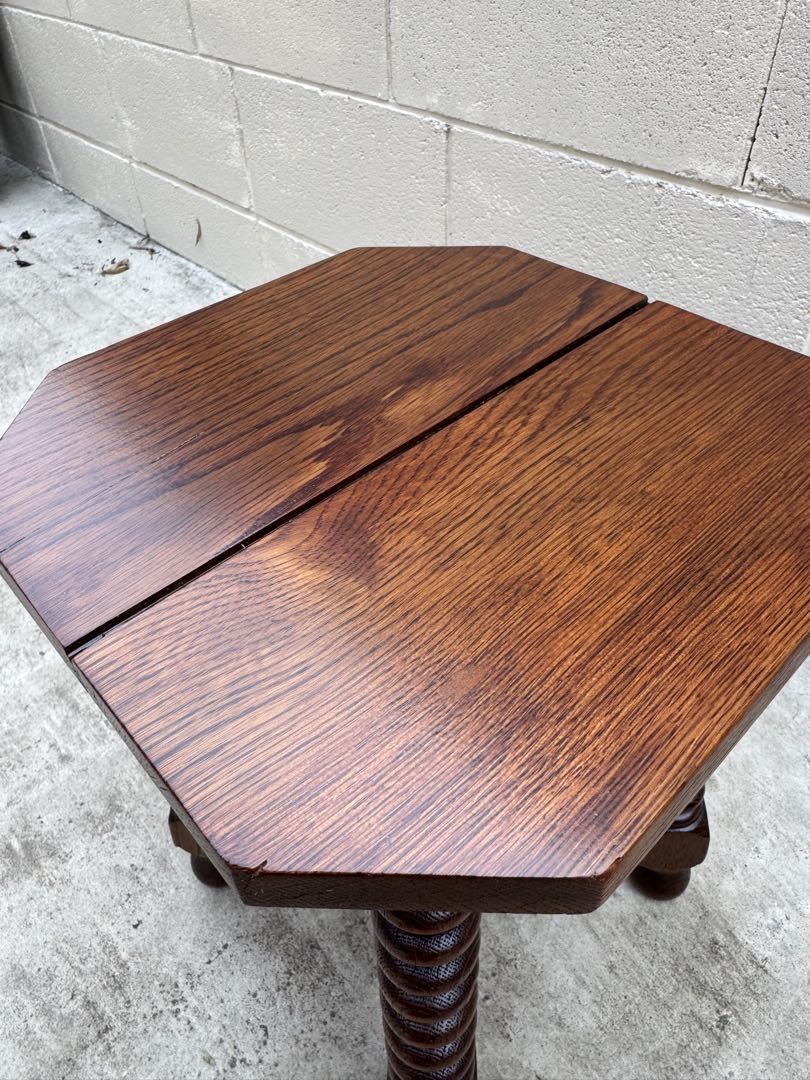 【期間限定SALE 】英国アンティーク ツイストレッグ サイドテーブル スツール