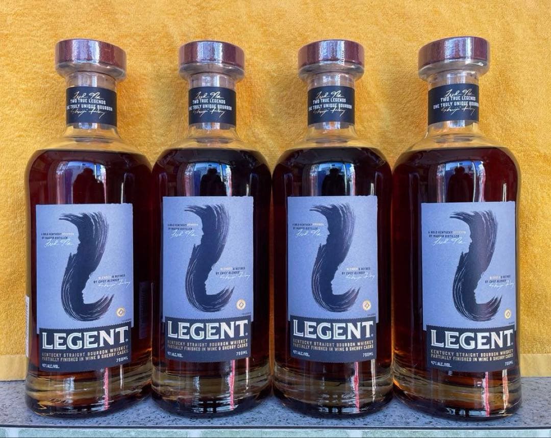 LEGENT バーボンウイスキー 750ml