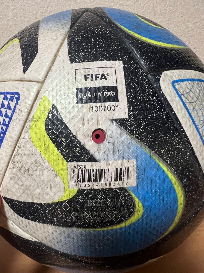 FIFA QUALITY PRO オーシャンズプロ　5号球