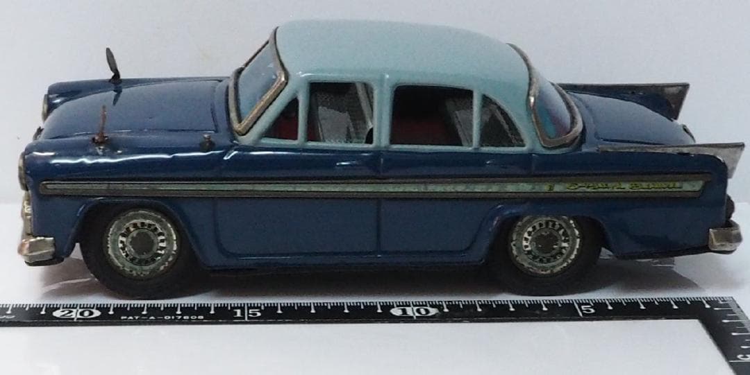 萬代屋【初代プリンス スカイライン BLSID-3青ホイル1個交換】ブリキ自動車