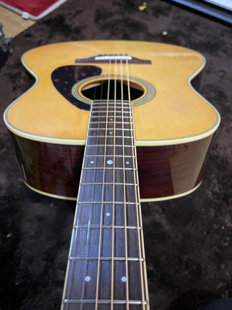 Yamaha LL6 ARE ピックアップ搭載モデル