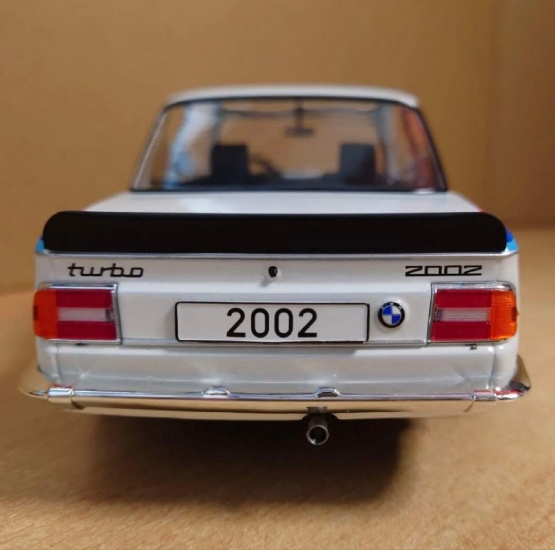BMW 2002 Turbo 1:18 スケールモデルカー