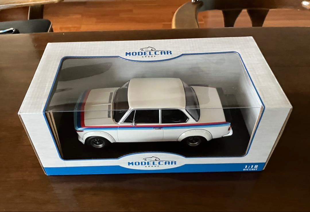 BMW 2002 Turbo 1:18 スケールモデルカー