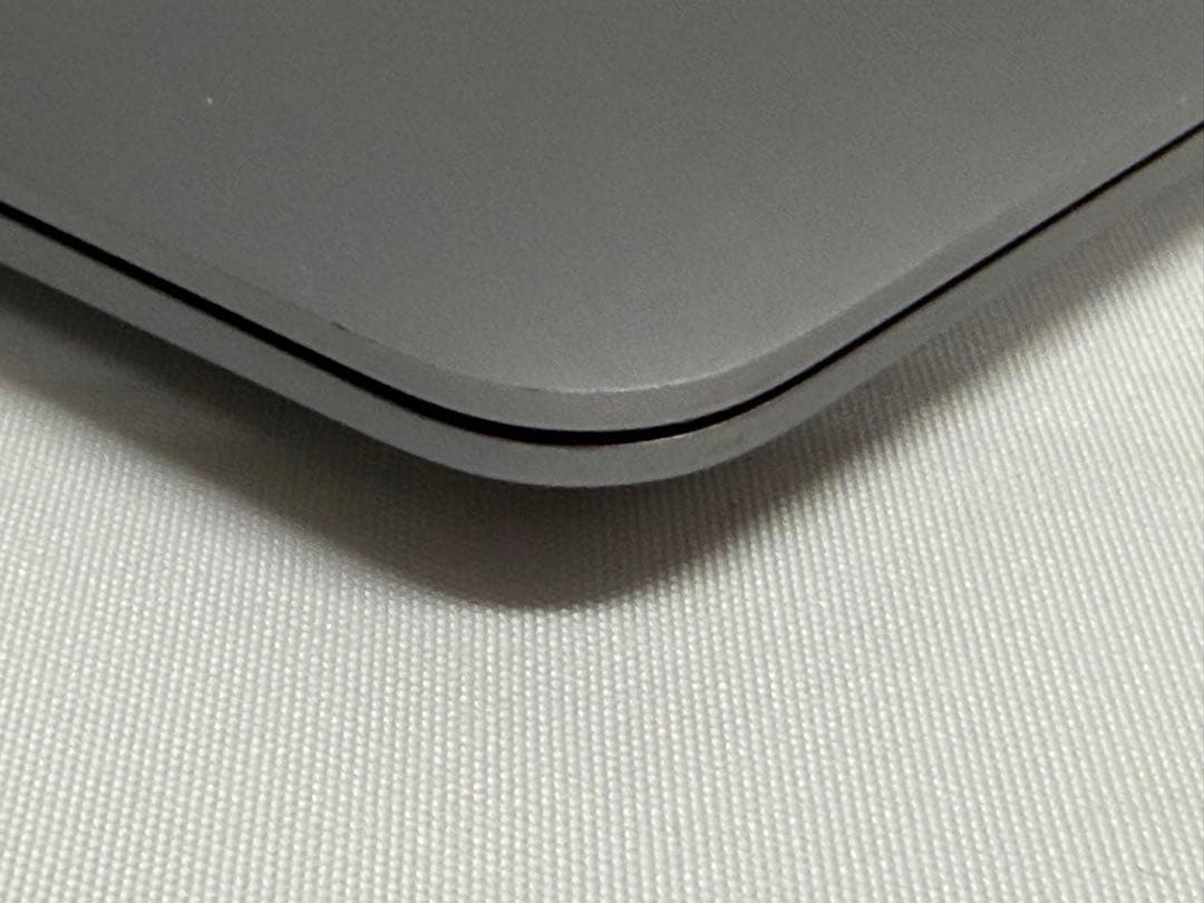 MacBookAir 2020 M1 8GB 512GB 13インチ