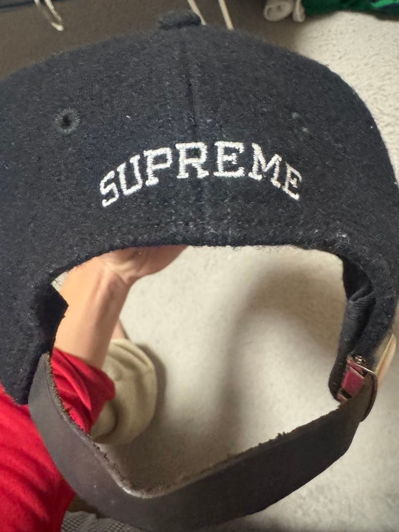 SUPREME 刺繍Sロゴ キャップ 黒