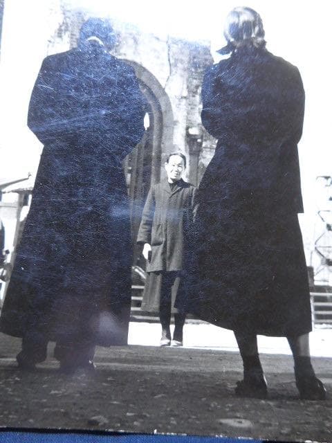 大変貴重な原爆投下後の長崎、浦上天守堂を撮影したオリジナルプリントです