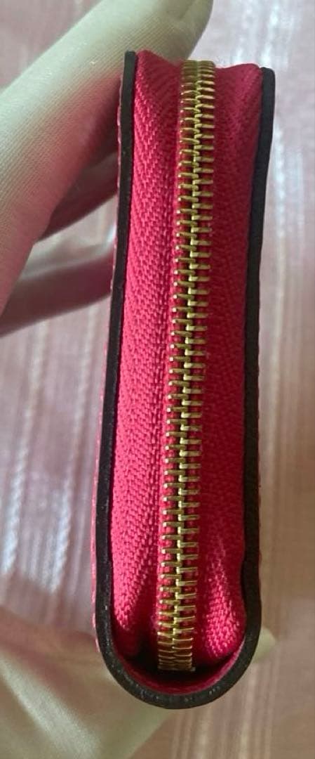 ルイ・ヴィトン ヴェルニ パース ピンク フリージア