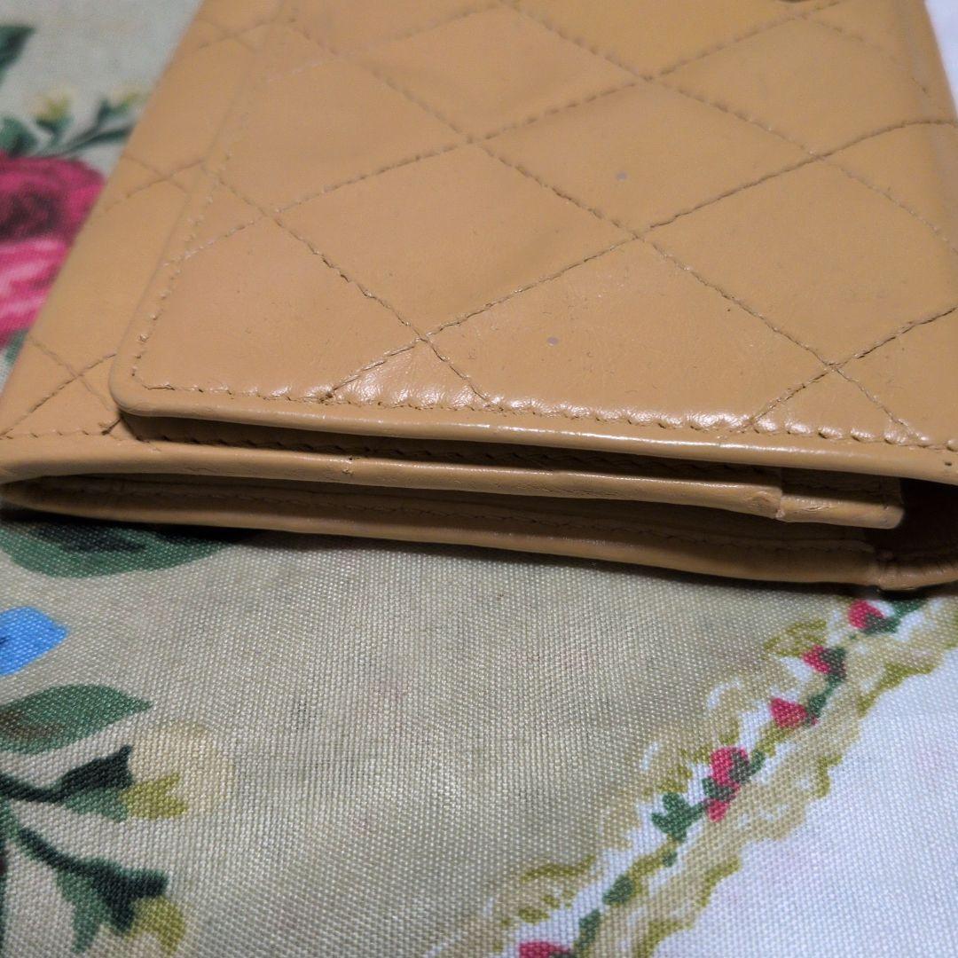 CHANEL ベージュ キルティング ミニ財布