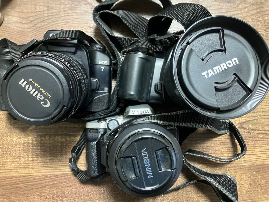 フィルムカメラ一眼レフジャンクおまけ付き