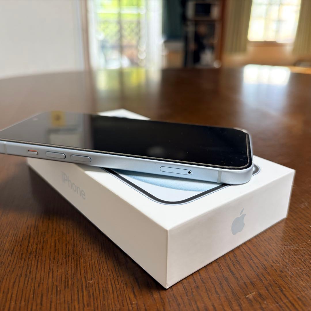 iPhone15 256GB ブルー　SIMフリー　標準付属品一式