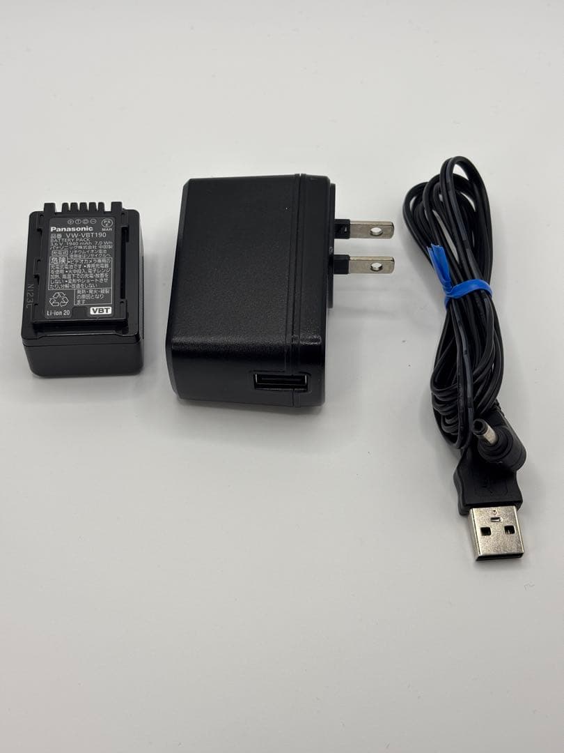 美品Panasonic パナソニック HDビデオカメラ HC-W570M ピンク