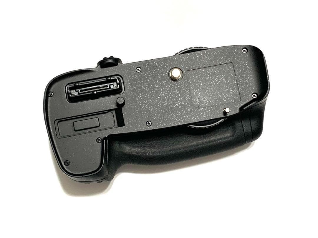 ☆撮影数3万回以下☆NikonD610純正パワーパック元箱付セット