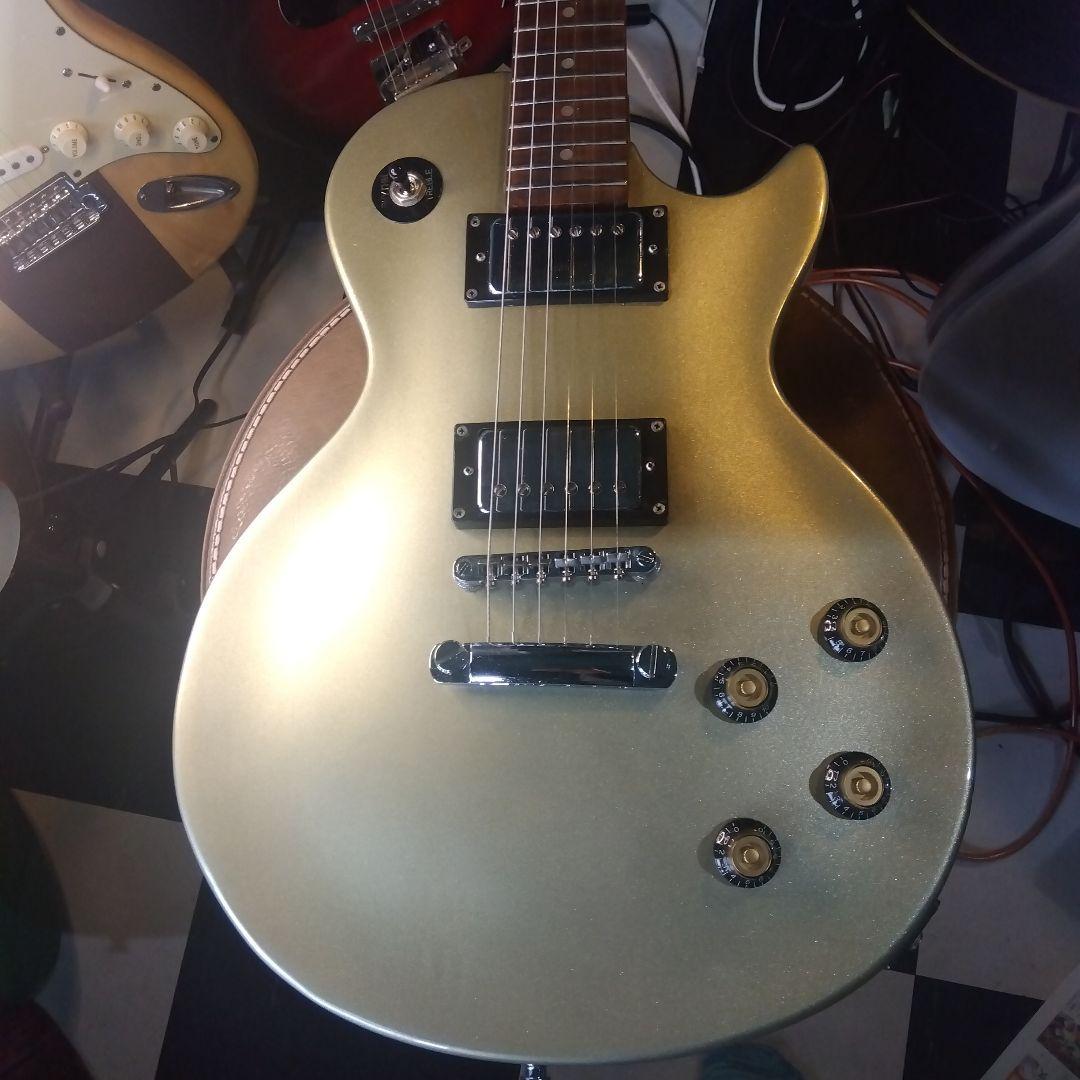 ゴールド エレキギター ！TOKAIレスポールタイプ…