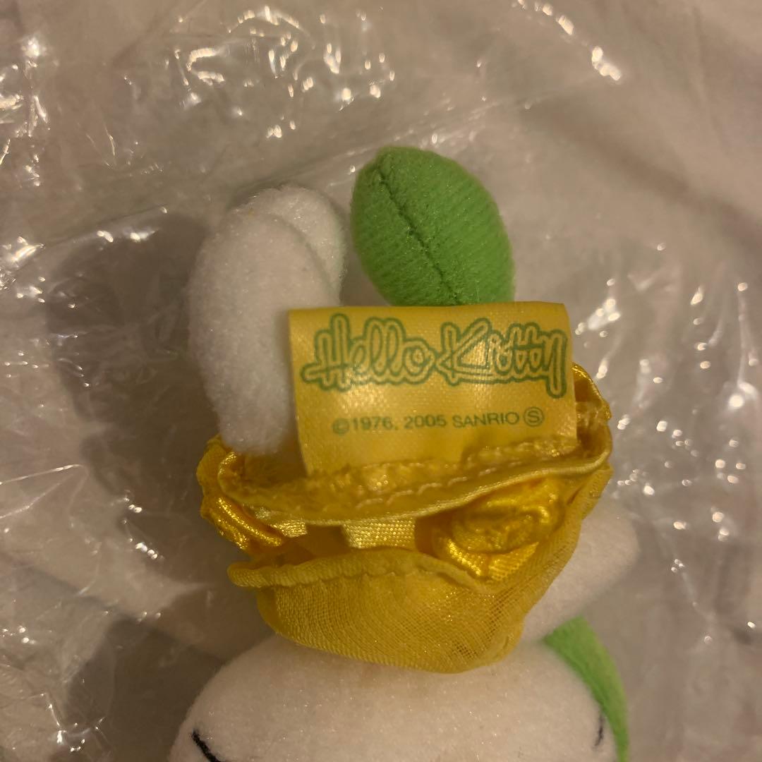 当時もの　レア　ハローキティ　たんぽぽ　サンリオ　平成　レトロ　キーホルダー