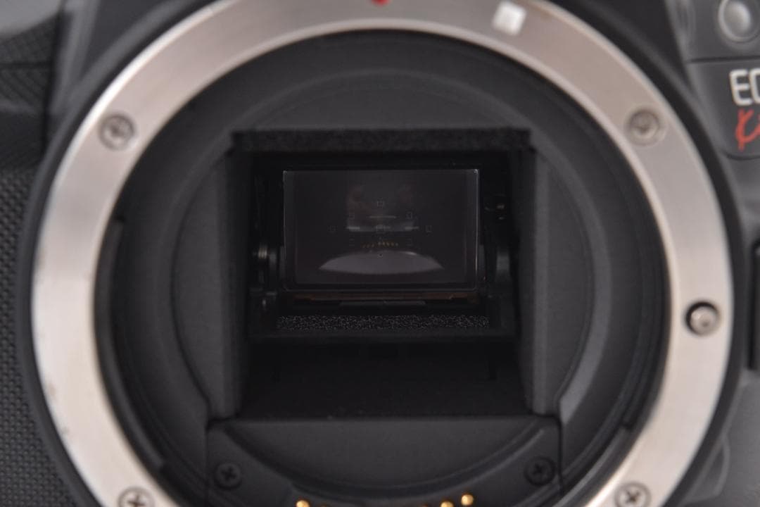 ■ 美品 ■ キャノン　Canon Kiss X7 ダブルズームキット 元箱有