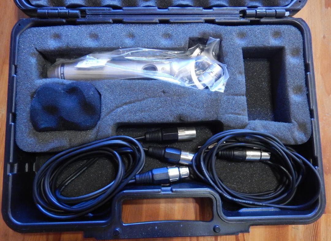 中古良品 Rode NT4 ハードケース ステレオケーブル