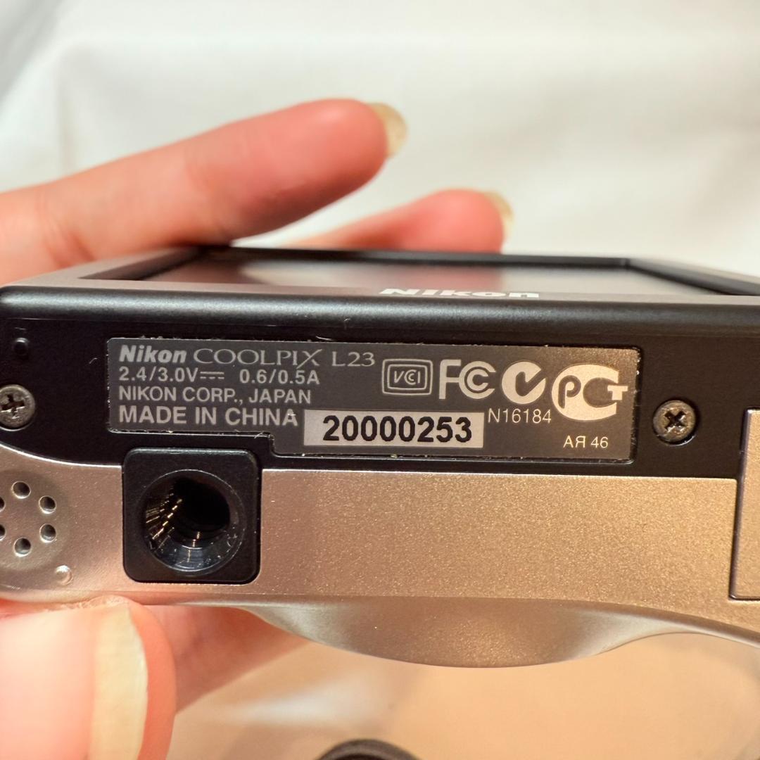 Nikon COOLPIX L23 コンパクトデジタルカメラ ニコン