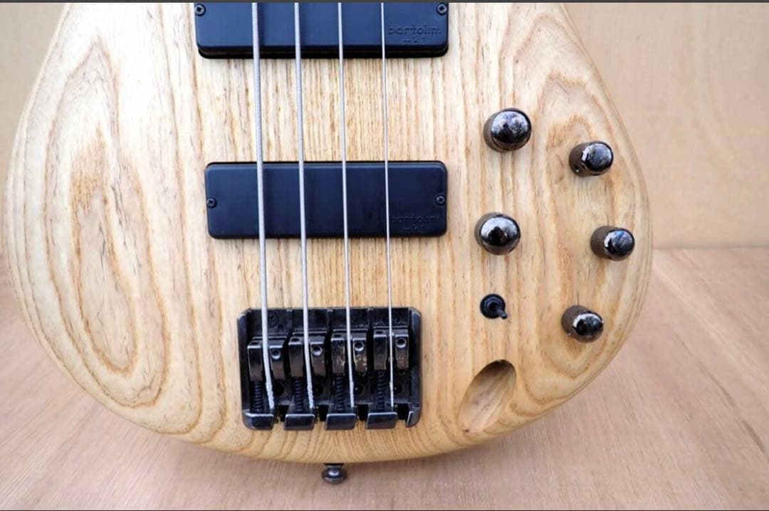 D1013#Ibanezアイバニーズ SSR620 エレキベース ソフトケース付