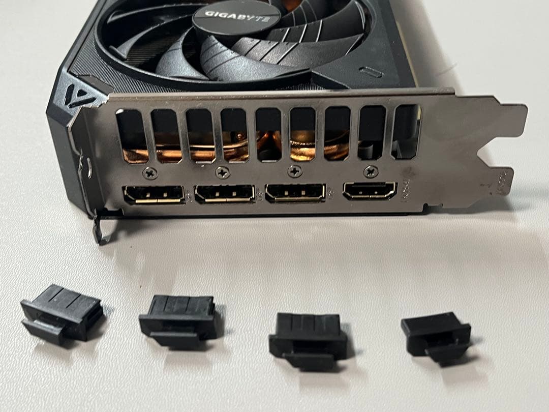 グラフィックボード・グラボ・ビデオカード GIGABYTE GeForce RTX5060Ti 16GB