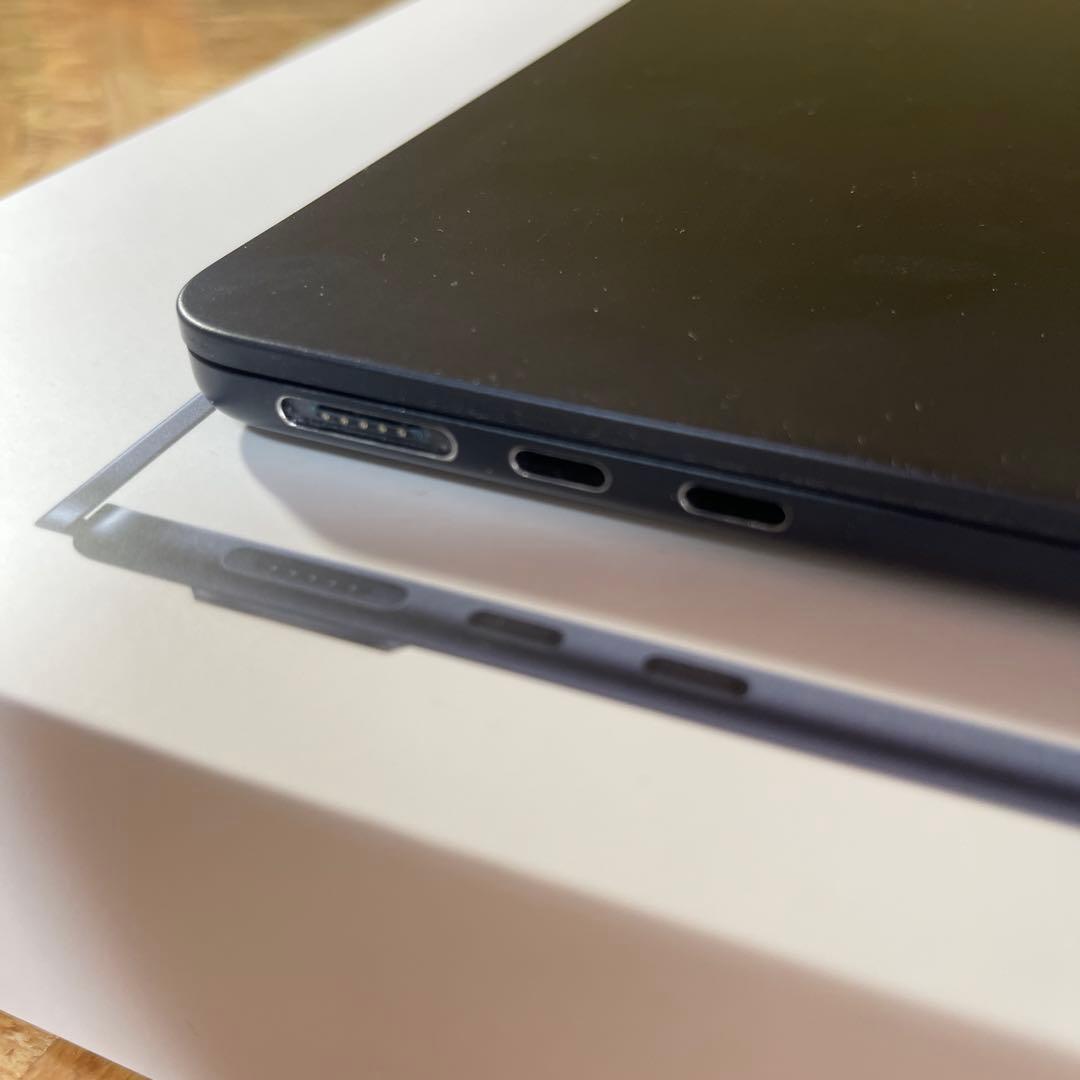 【良品】MacBookAir M2 16GB/SSD256GB A2681