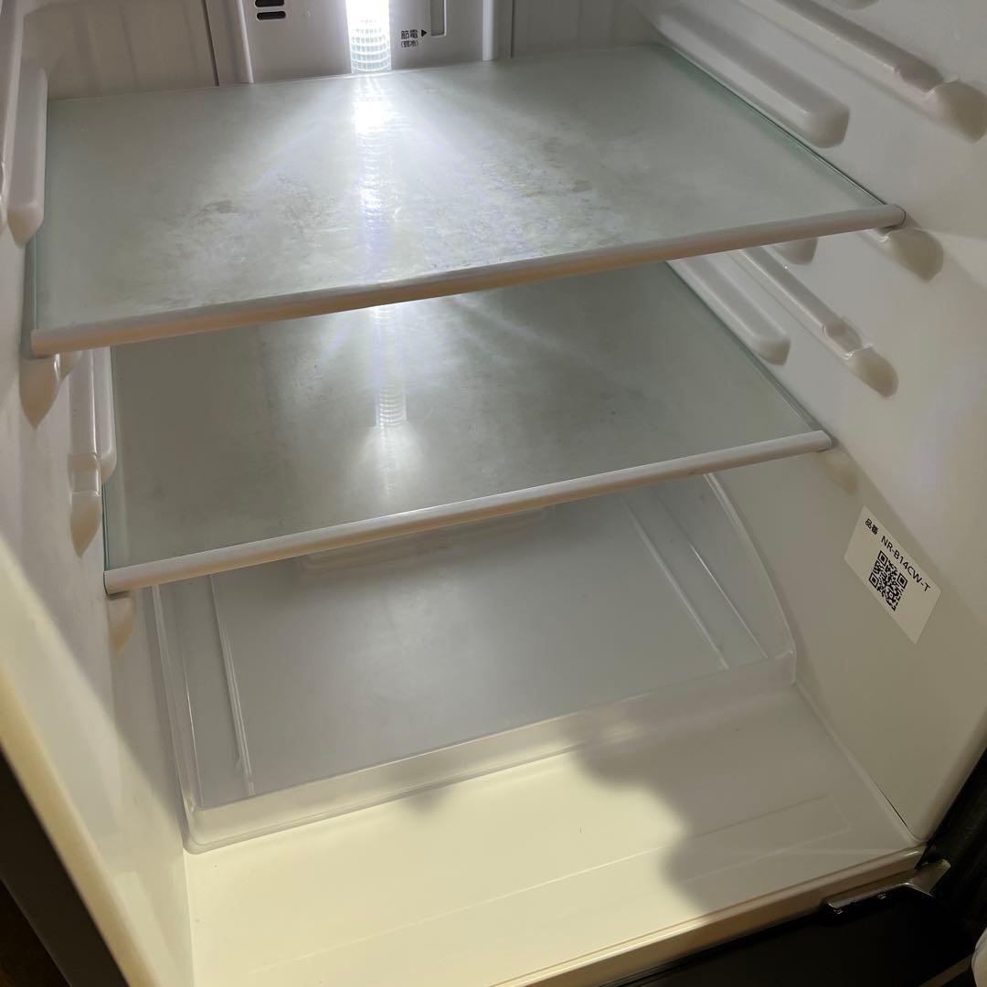 送料込み【10/4発送】138L Panasonic冷蔵庫NR-B14CW-T