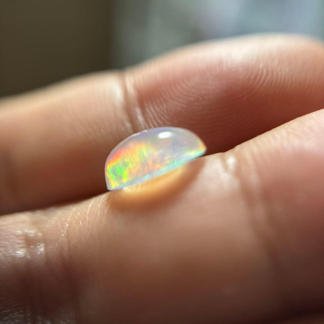 天然シャボン玉 オパール 2.225ct