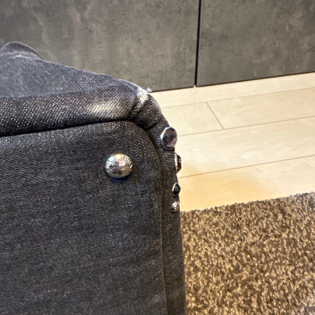 PRADA スタッズ付きデニムハンドバッグ　カナパ