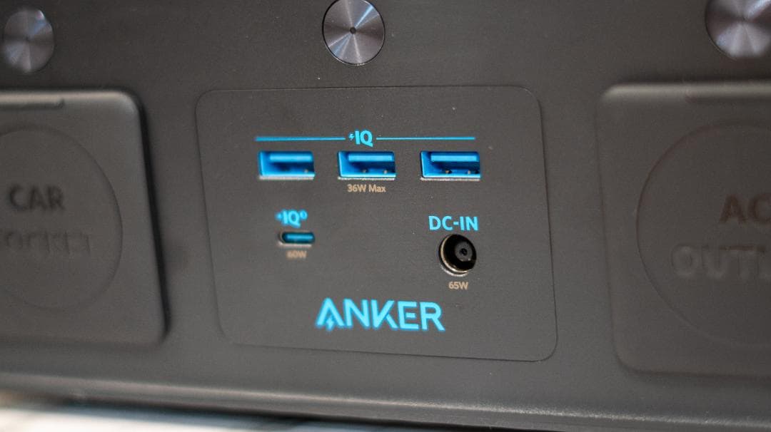 アンカー Anker PowerHouse II 300 (ポータブル電源)