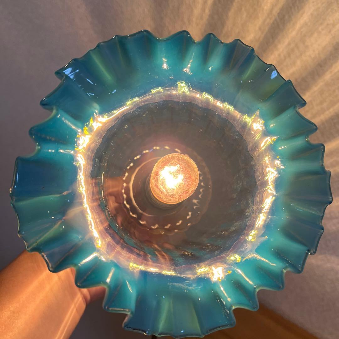 ヴィンテージ　青色フリル付きベル型ペンダントライト