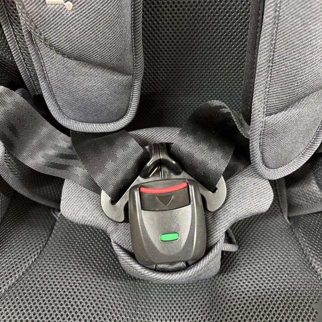 極美品　即日発送　コンビ ジョイトリップ アドバンス plus