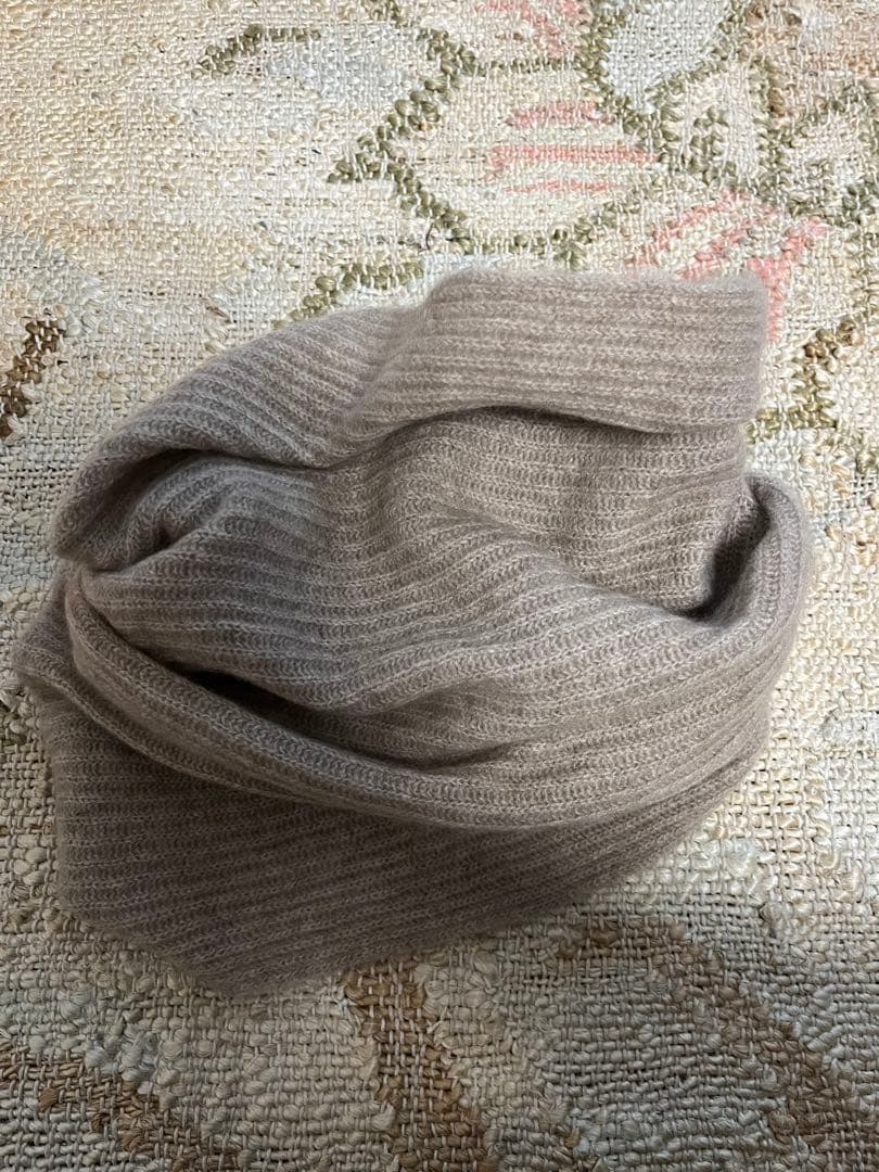 ハート オブ モンゴリア　カシミヤ　スヌード