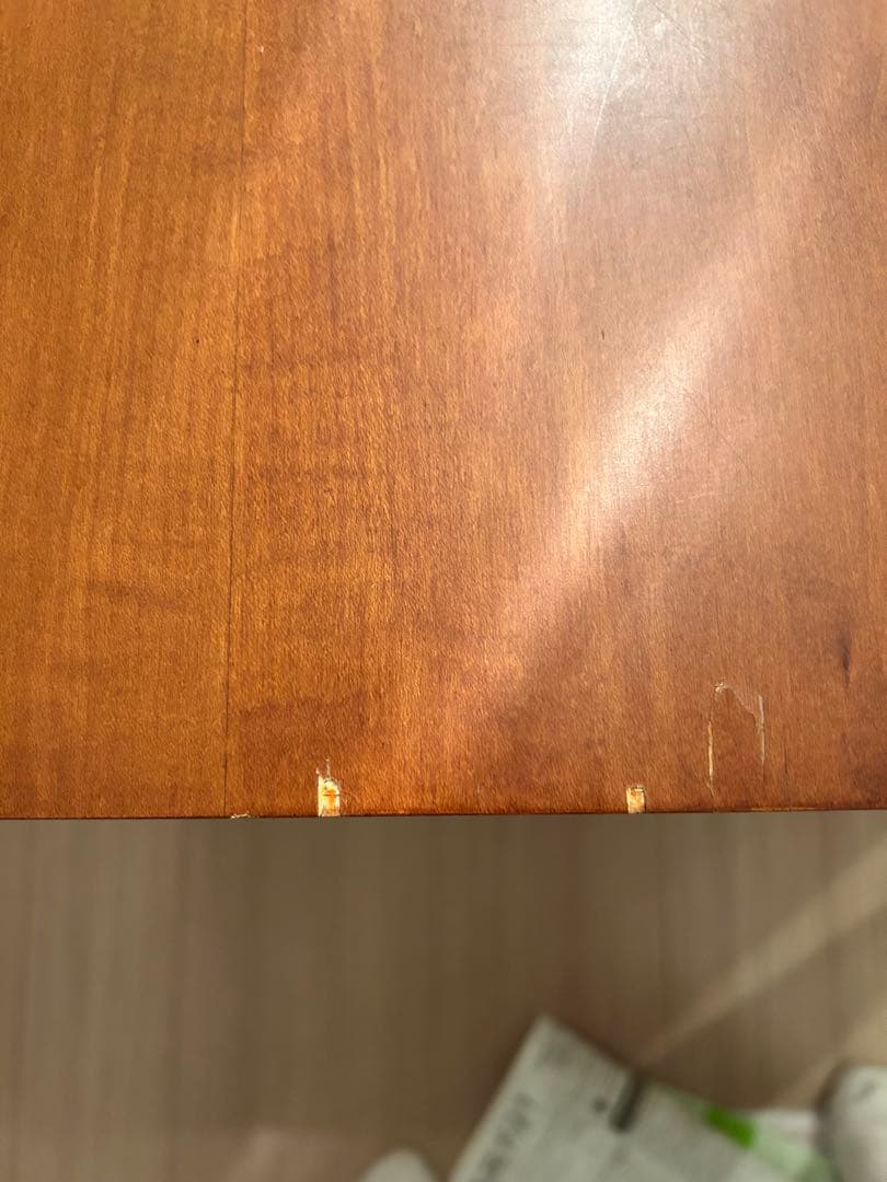 ダイニングテーブルと椅子セット